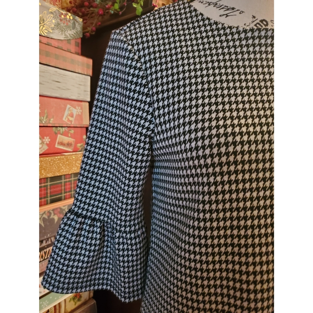 NWOT Grey Houndstooth Bell Sleeve Shift Dress Twik by Simmons - Picture 3 of 8